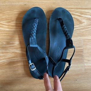 Rainbow black braided sandals 🌈